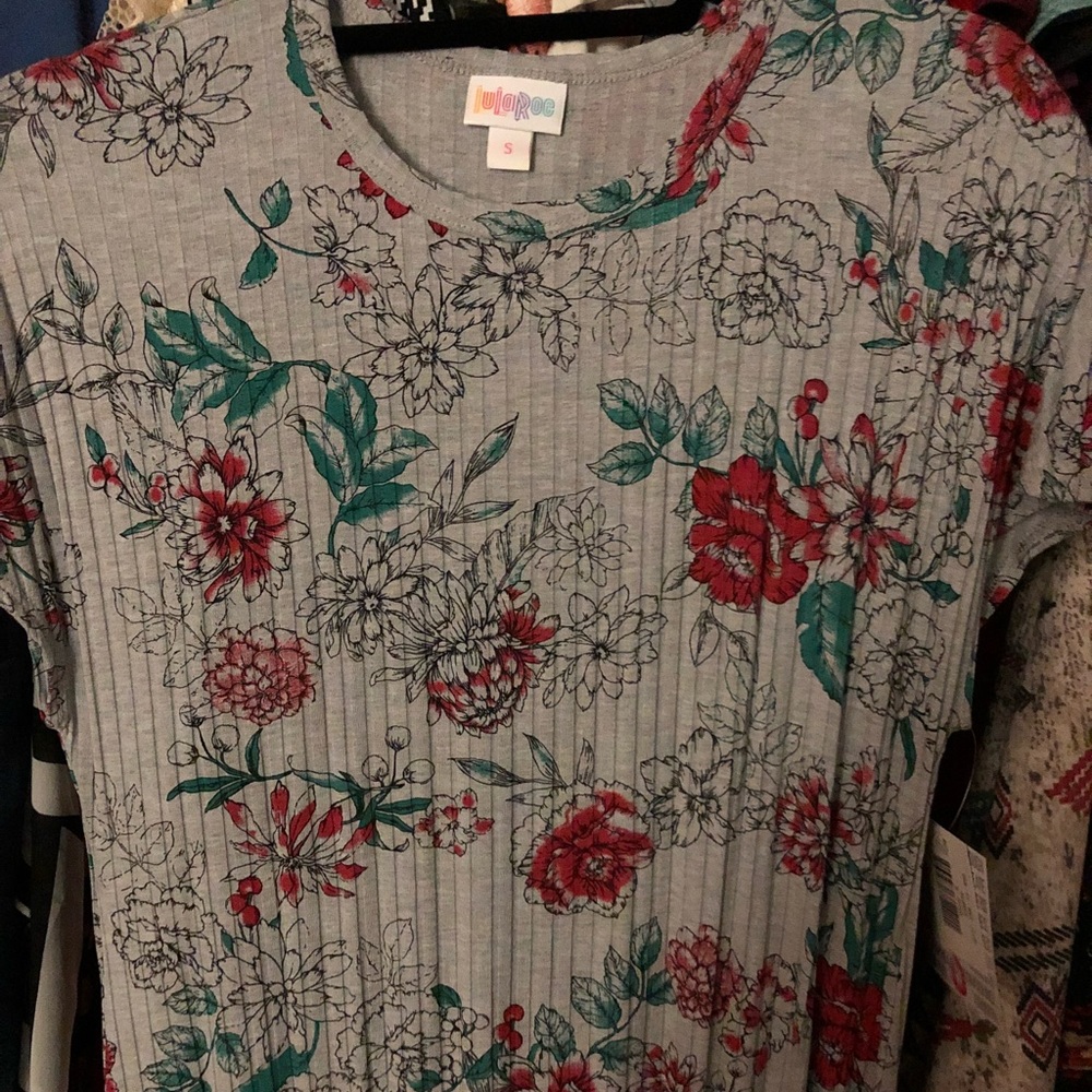 Lularoe Maria Small ribbed floral Bnwt